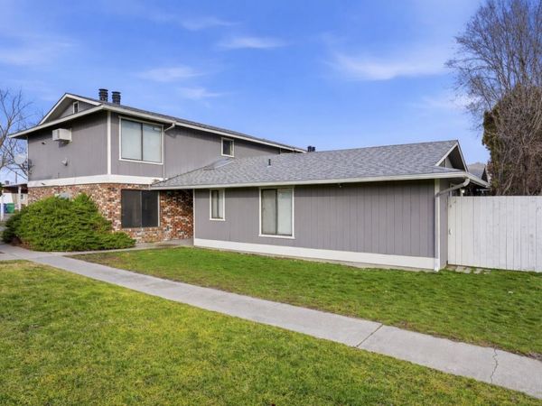 6113-6117 N Addison St, Spokane, WA 99208