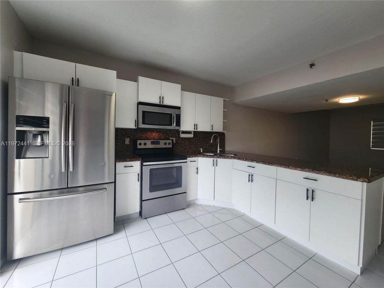 8360 NW 103rd St , Unit 204E, Hialeah Gardens, FL 33016 Photo