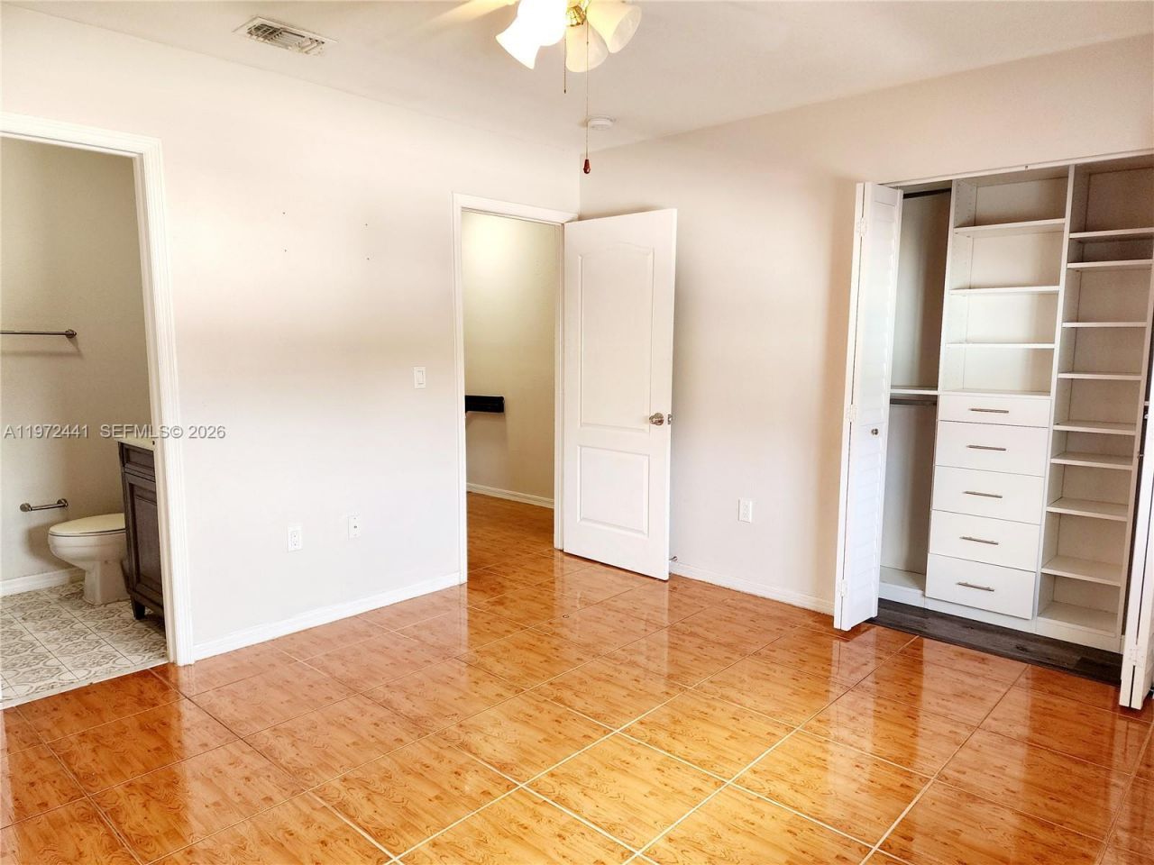 8360 NW 103rd St , Unit 204E, Hialeah Gardens, FL 33016 Photo