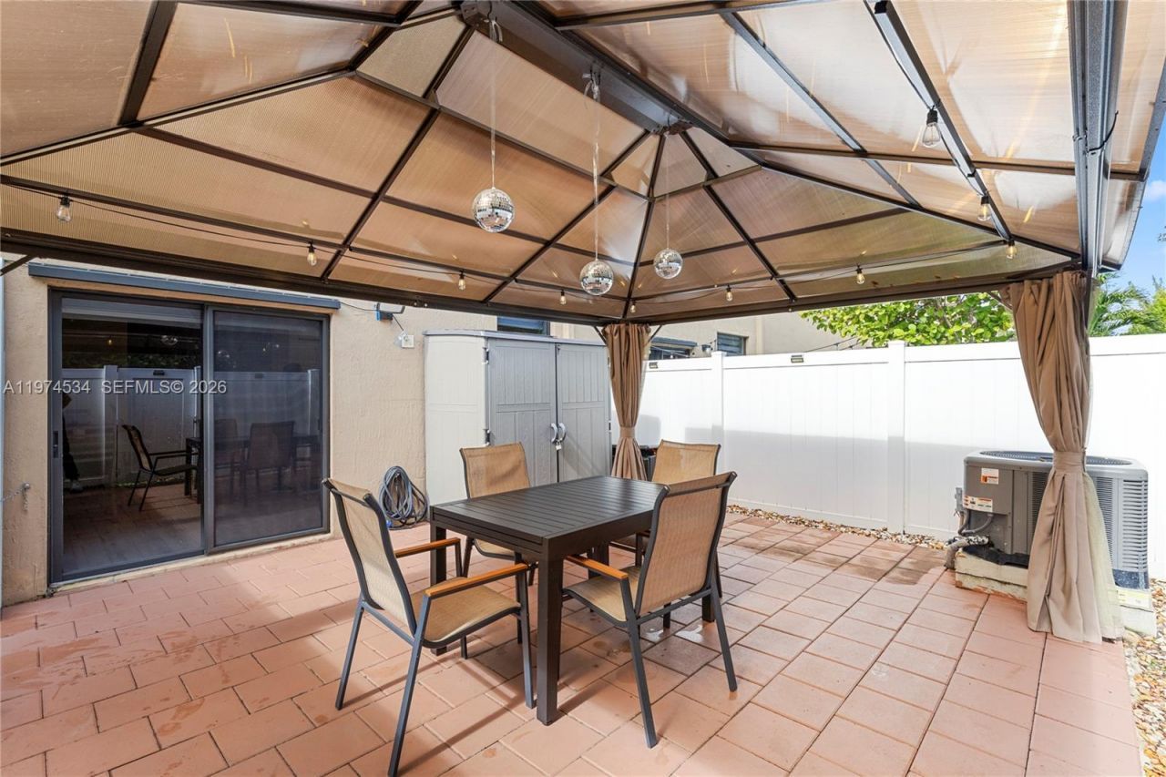 Please Call For Address, Hialeah, FL 33018 Photo