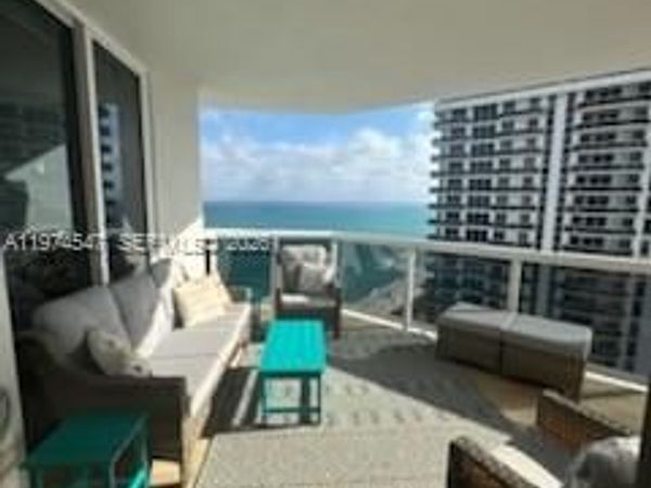 4779 Collins Ave , Unit 3504, Miami Beach, FL 33140