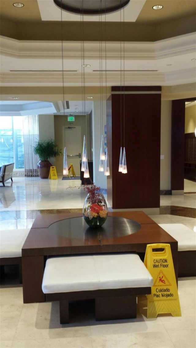 4779 Collins Ave Avl06/1, Unit 3504, Miami Beach, FL 33140 Photo