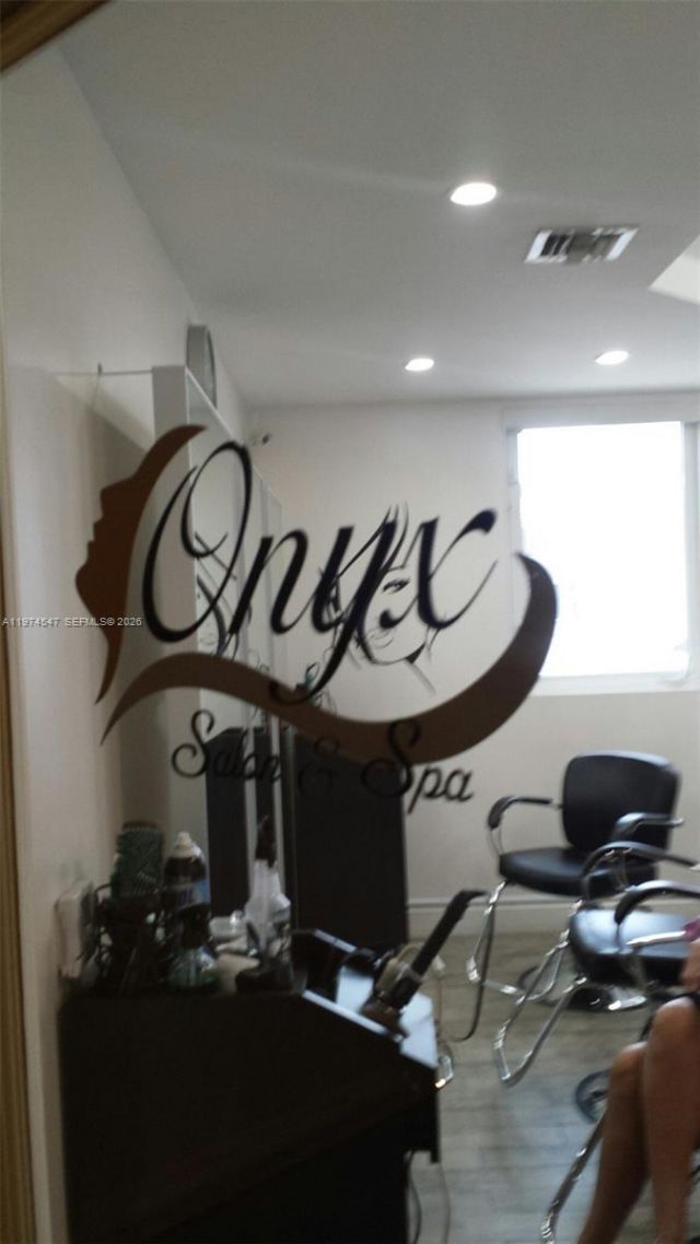 4779 Collins Ave Avl06/1, Unit 3504, Miami Beach, FL 33140 Photo