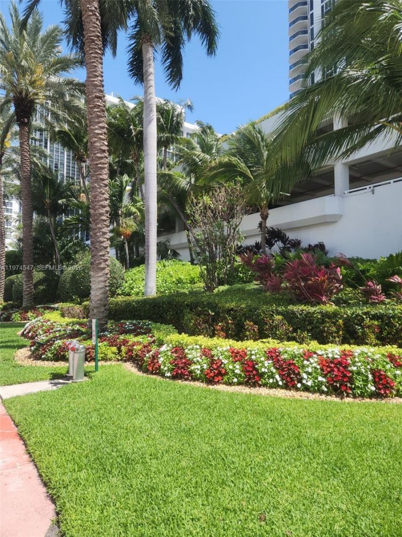 4779 Collins Ave Avl06/1, Unit 3504, Miami Beach, FL 33140 Photo
