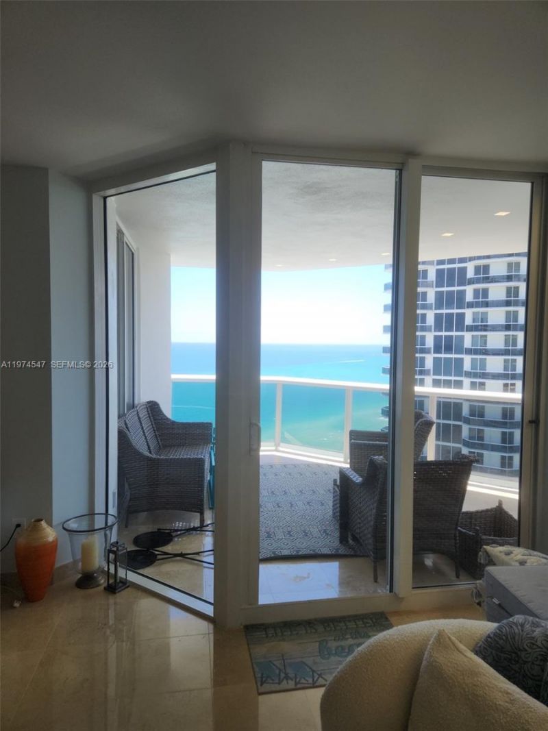 4779 Collins Ave Avl06/1, Unit 3504, Miami Beach, FL 33140 Photo