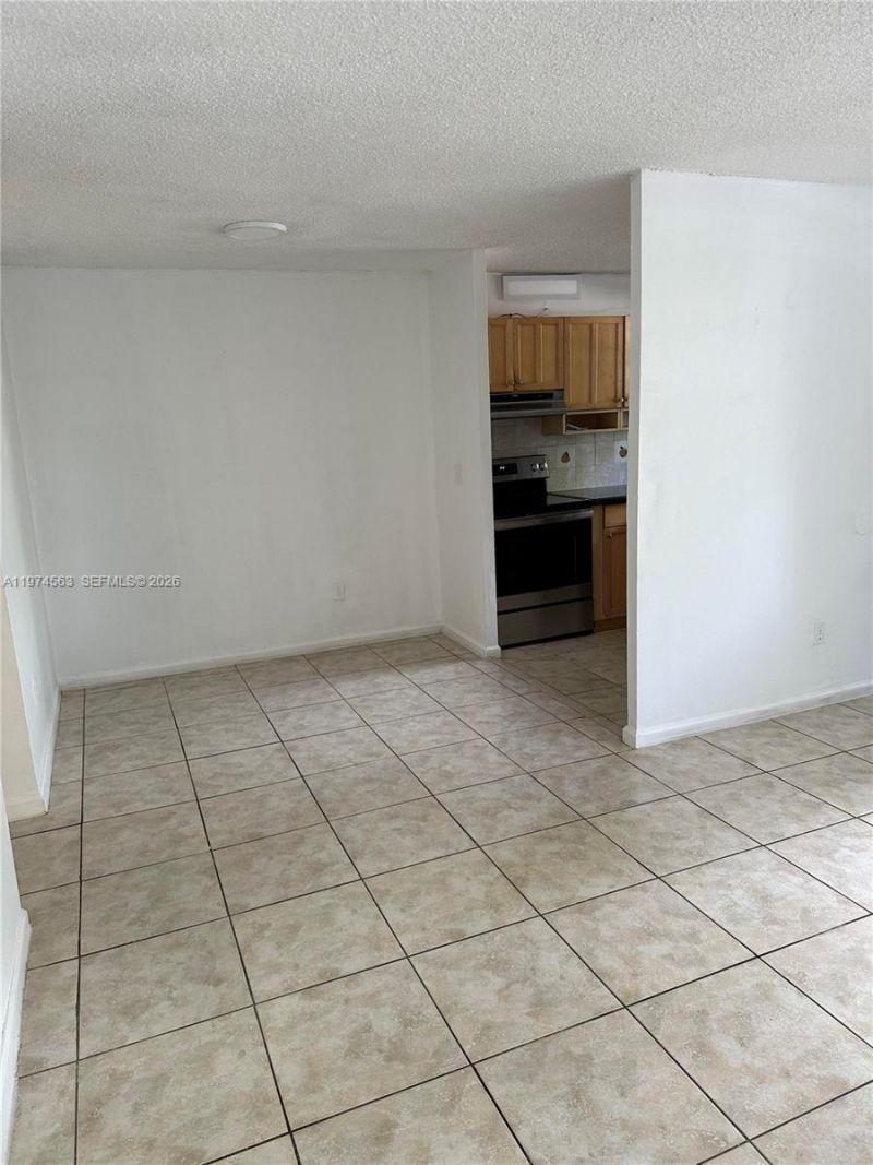 1801 S Treasure Dr, Unit 102, North Bay Village, FL 33141 Photo