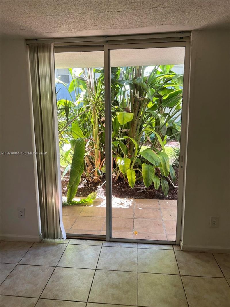 1801 S Treasure Dr, Unit 102, North Bay Village, FL 33141 Photo