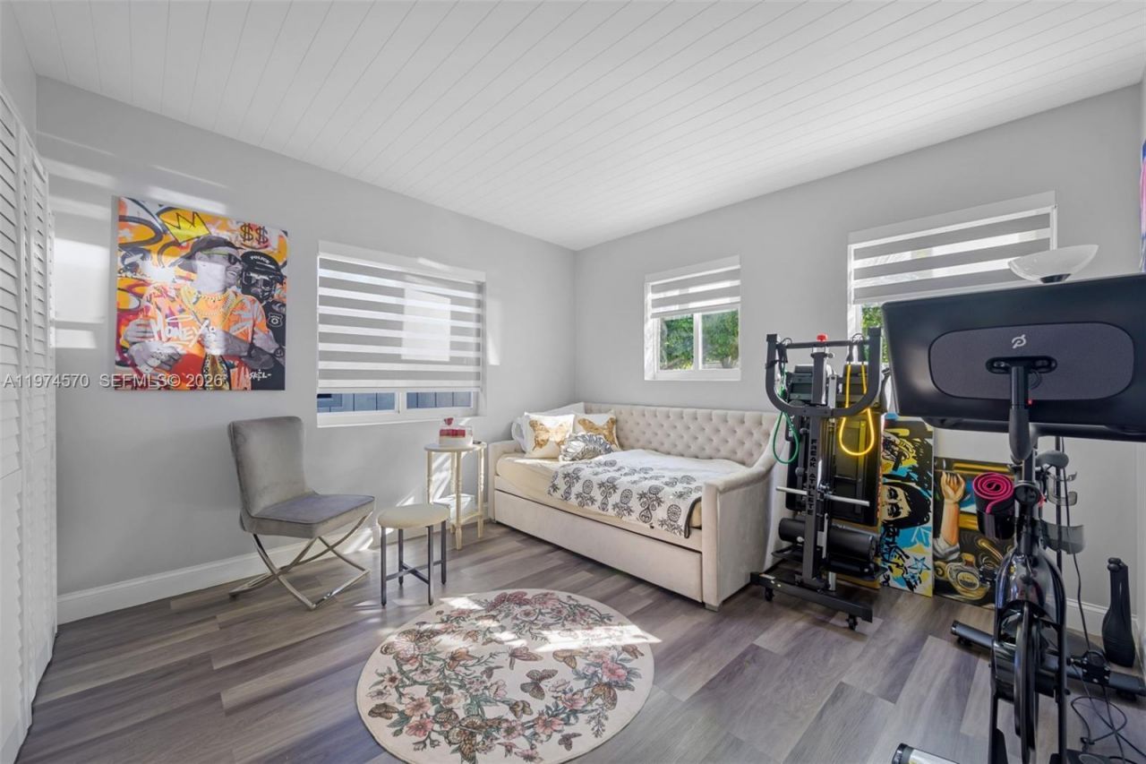 1935 Keystone Blvd , Unit 1935, North Miami, FL 33181 Photo