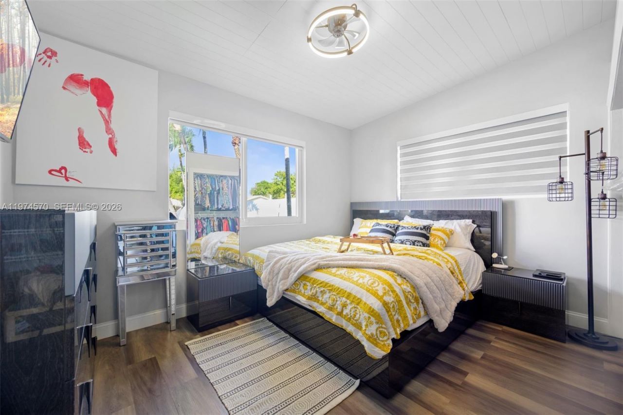 1935 Keystone Blvd , Unit 1935, North Miami, FL 33181 Photo