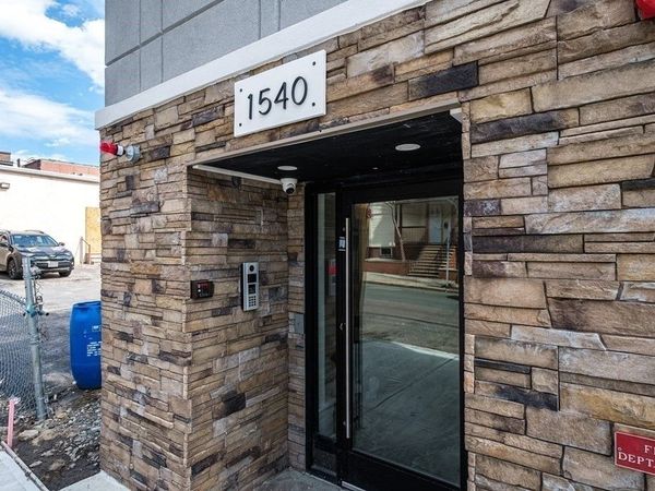 1540 N Shore Road, Unit 301, Revere, MA 02151