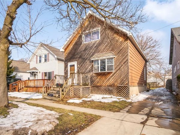 445 N Ogden Street, Buffalo, NY 14212