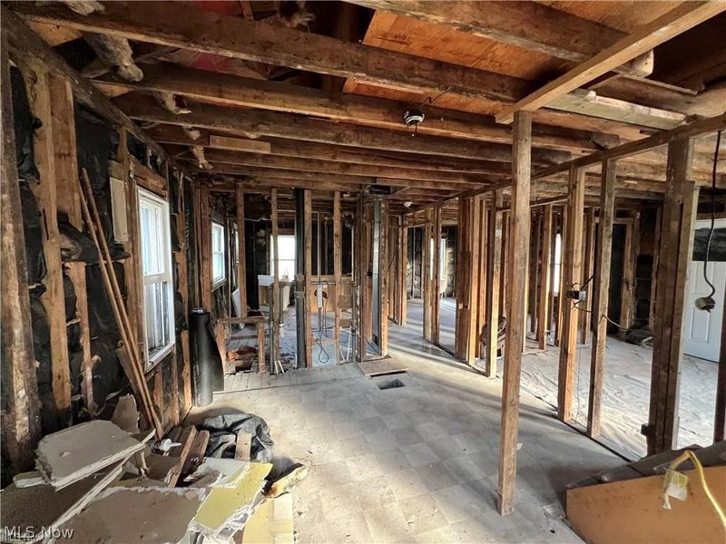 2773 Burton Street SE, Warren, OH 44484 Photo 5