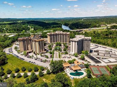 21439 VALLEY FORGE CIRCLE, Unit 1439, KING OF PRUSSIA, PA 19406