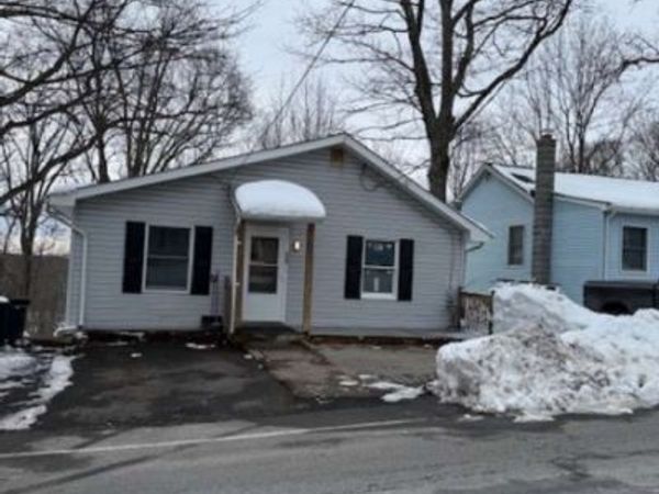 626 Brooklyn Mountain Rd, Hopatcong, NJ 07843