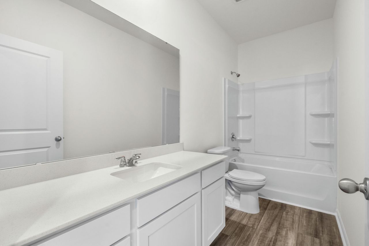 316 Sporting Dr  Photo 13