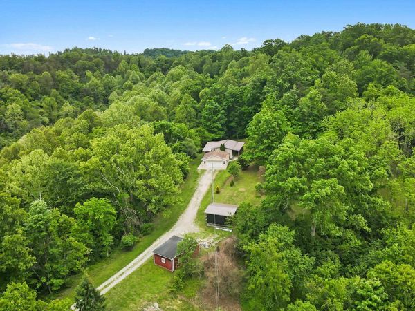 355 Fudges Creek Road, Ona, WV 25545