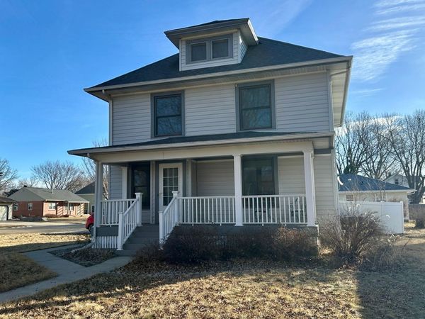 420 N Freeman Avenue, Luverne, MN 56156