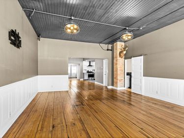 722 E 3rd Street, Duluth, MN 55805