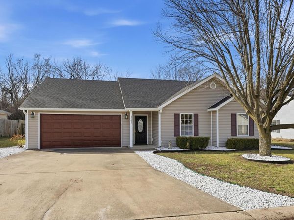 1761 Webbwood Drive, Webb City, MO 64870