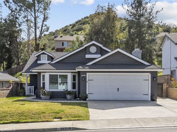 28518 Victoria, Castaic, CA 91384