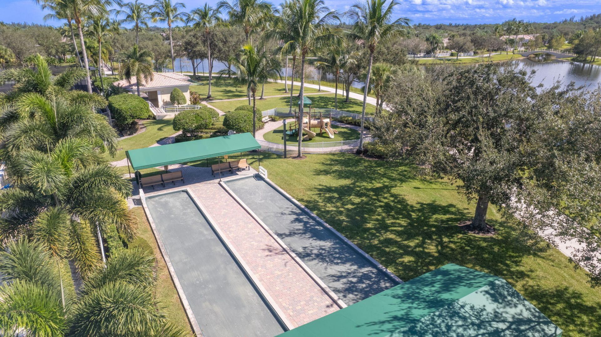 8210 Saint Johns Court, Wellington, FL 33414 Photo