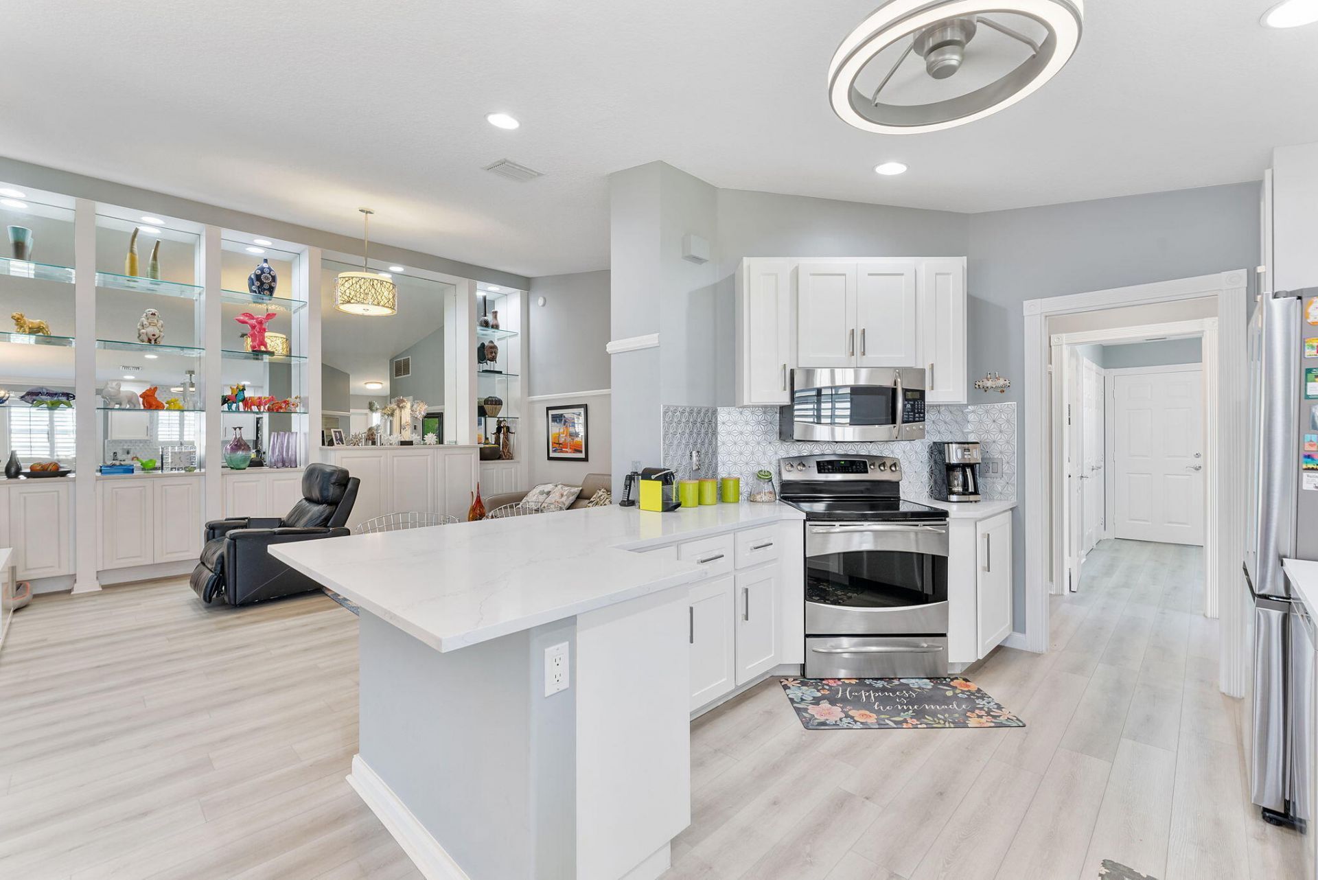 8210 Saint Johns Court, Wellington, FL 33414 Photo