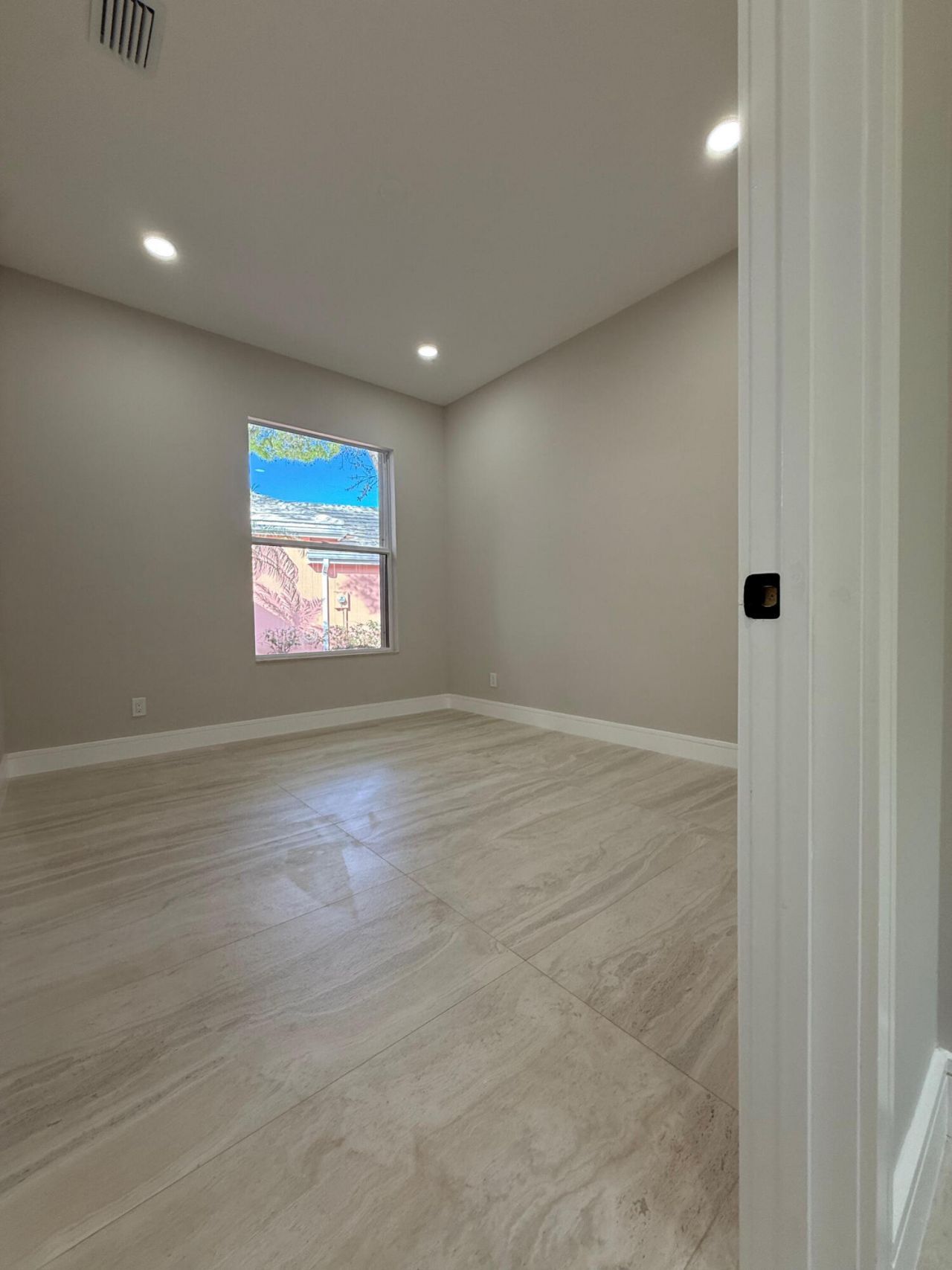 8676 Doverbrook Drive, Palm Beach Gardens, FL 33410 Photo