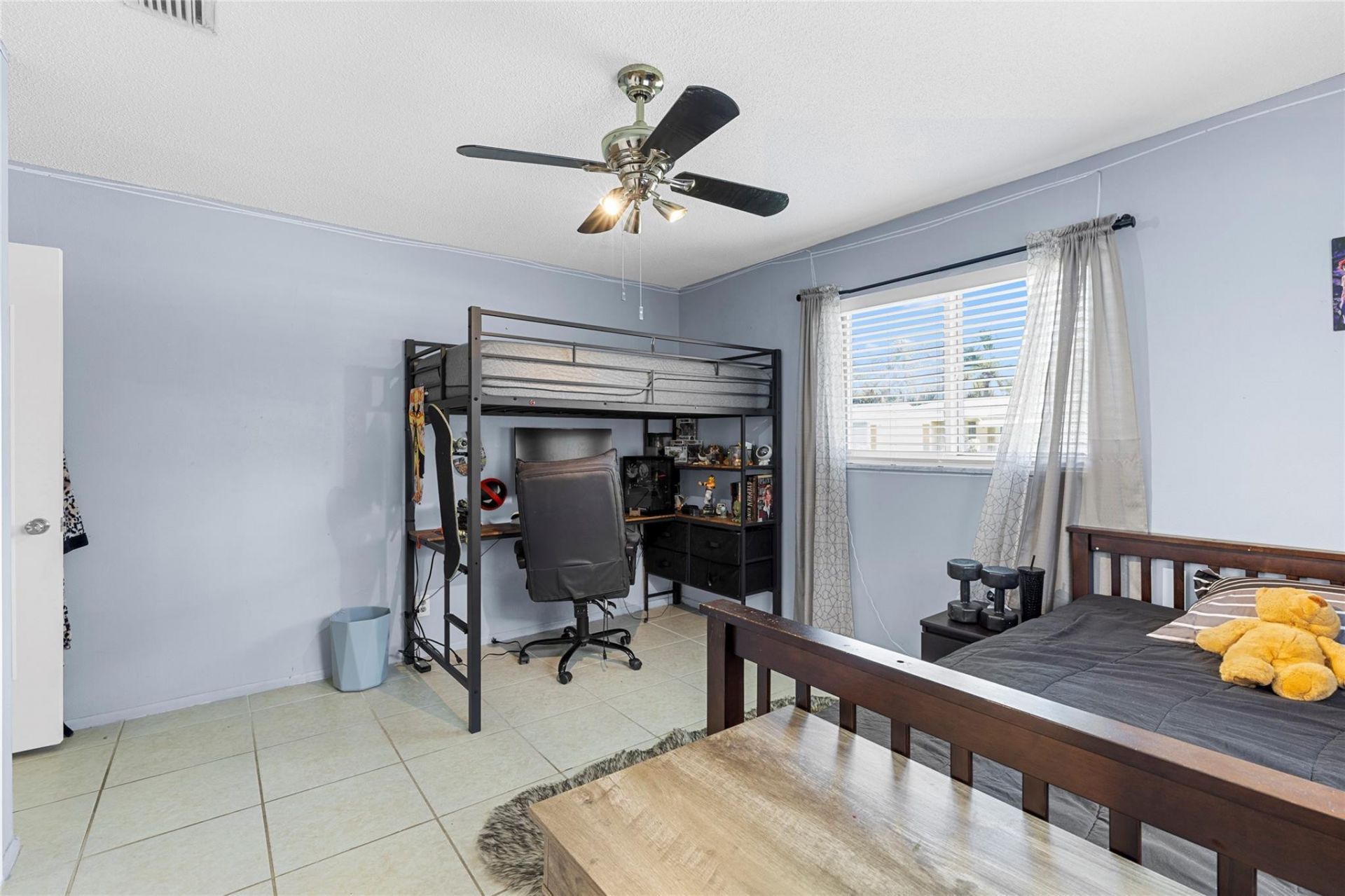 5607 NW 49th Avenue, Tamarac, FL 33319 Photo