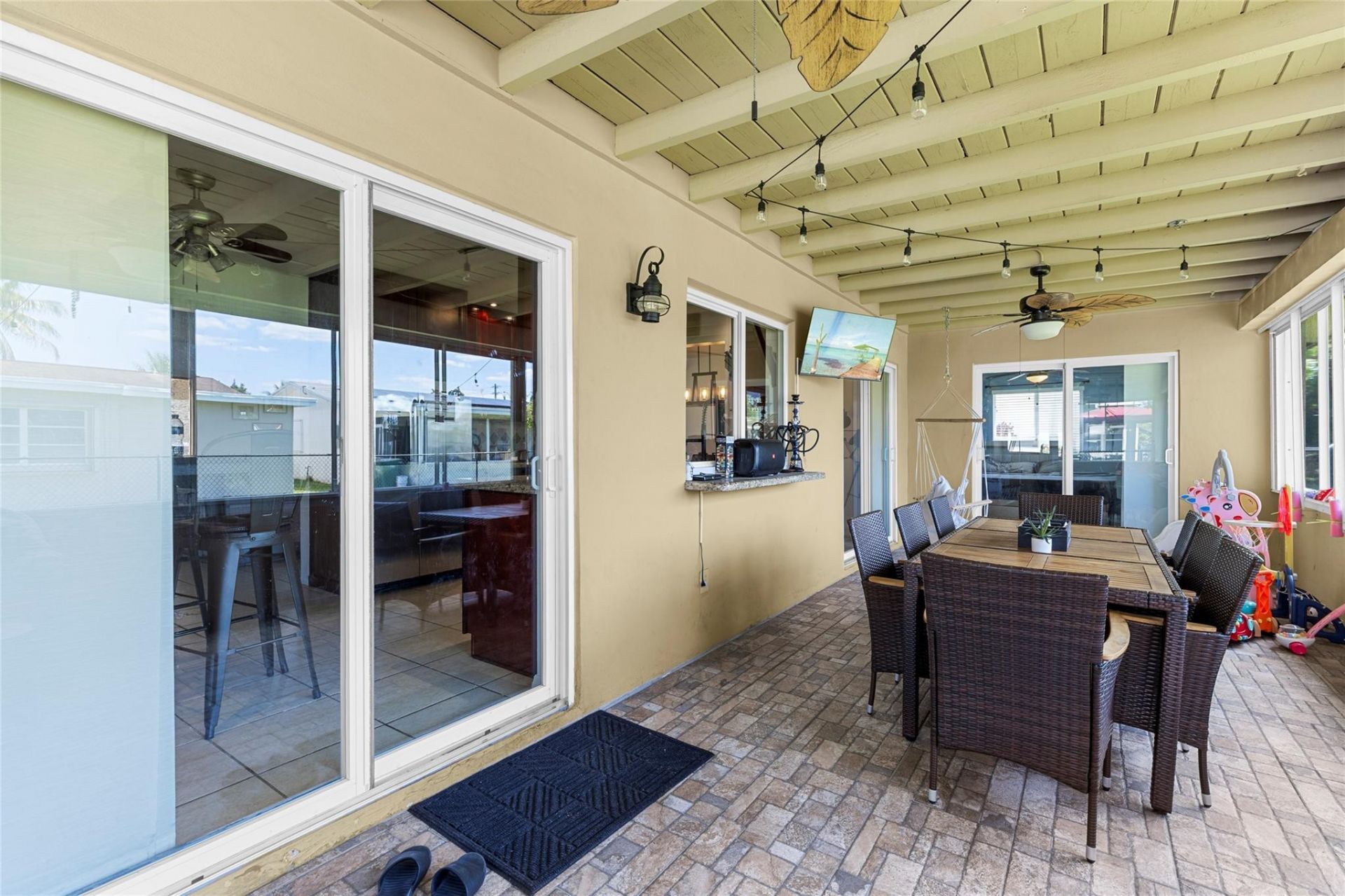 5607 NW 49th Avenue, Tamarac, FL 33319 Photo