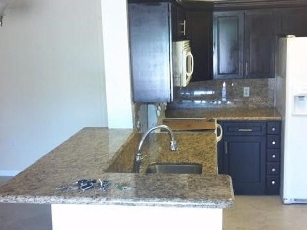 6976 SW 39th St, Unit 107, Fort Lauderdale, FL 33314