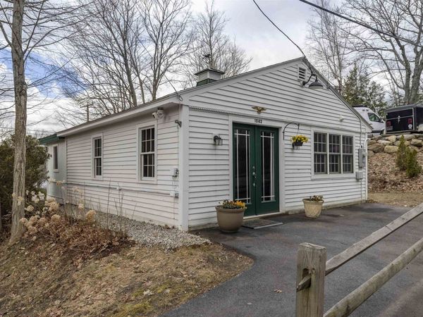 1042 Main Street, Sunapee, NH 03751