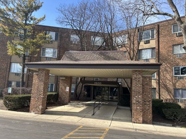 1500 ROBIN Circle , Unit 314, Hoffman Estates, IL 60169