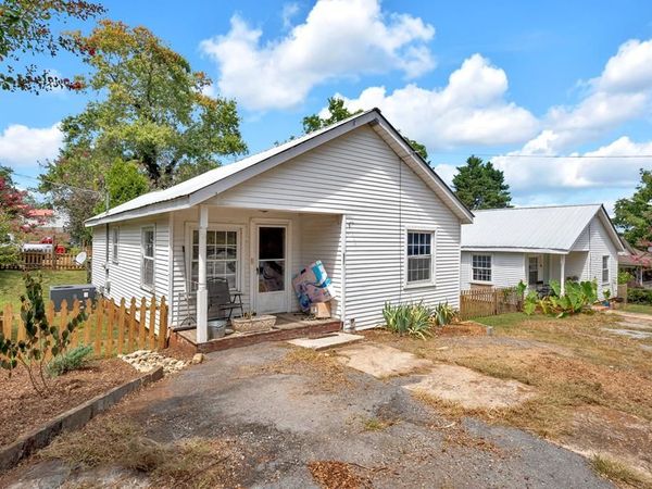 201&203 3rd Ave Ne, Winchester, TN 37398