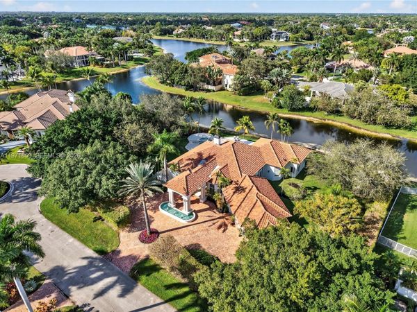 3520 Paddock Rd , Weston, FL 33331