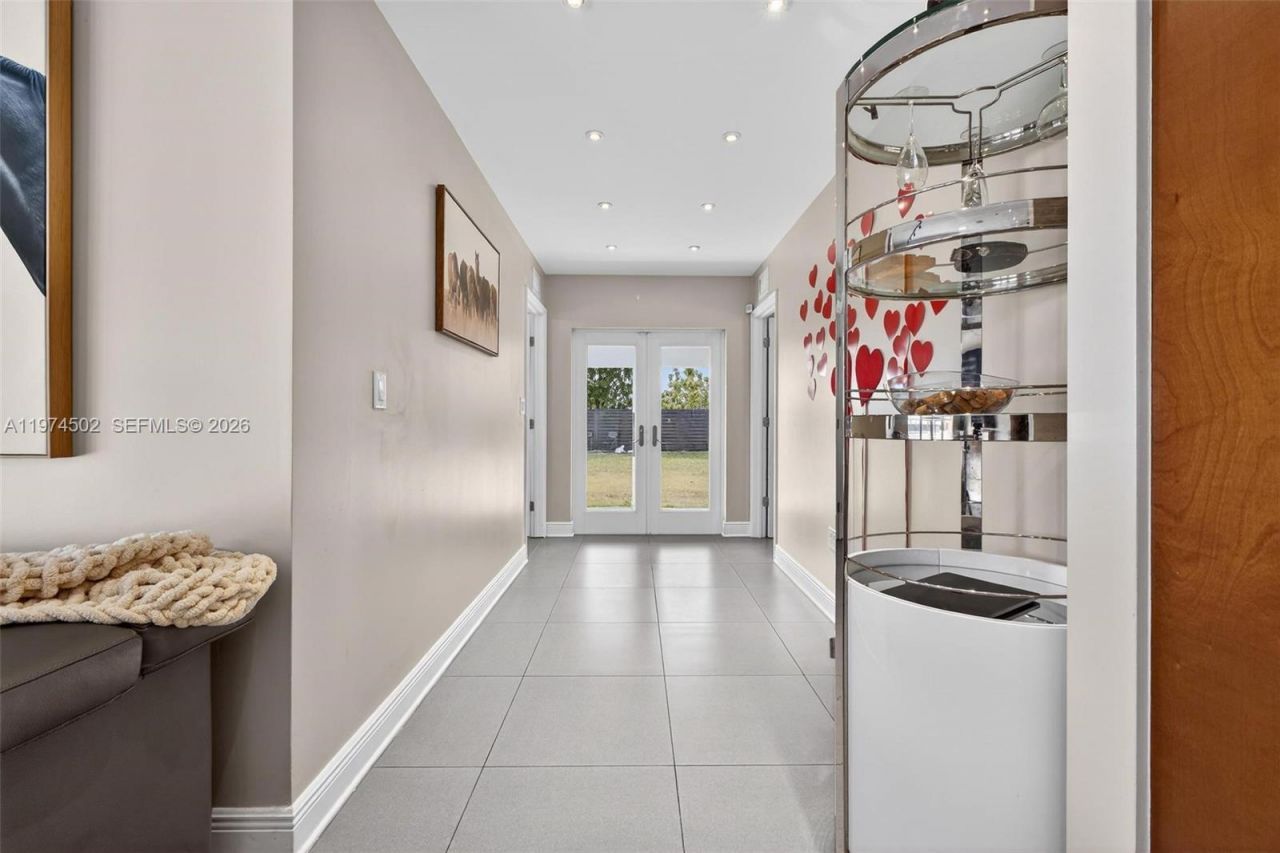 16405 SW 228th St , Unit 1, Miami, FL 33170 Photo