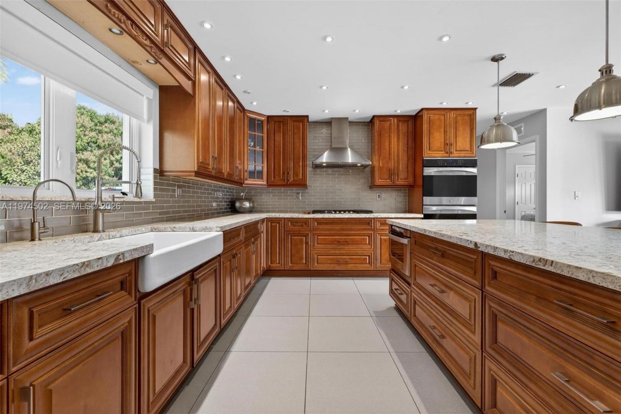 16405 SW 228th St , Unit 1, Miami, FL 33170 Photo