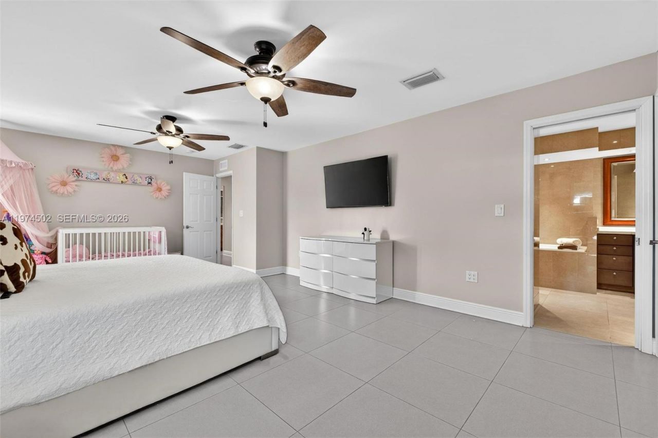 16405 SW 228th St , Unit 1, Miami, FL 33170 Photo