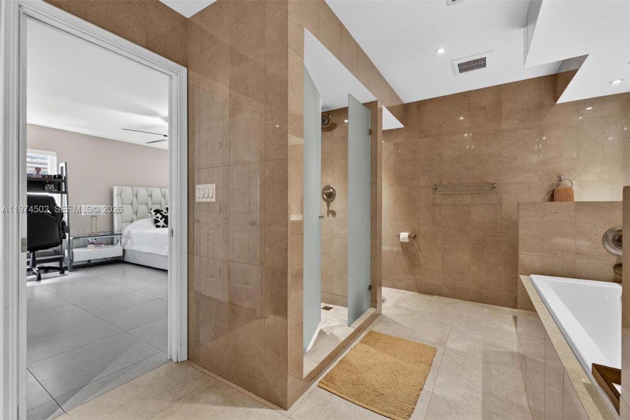 16405 SW 228th St , Unit 1, Miami, FL 33170 Photo