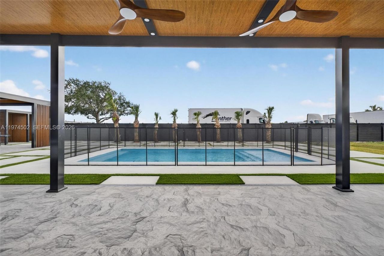 16405 SW 228th St , Unit 1, Miami, FL 33170 Photo