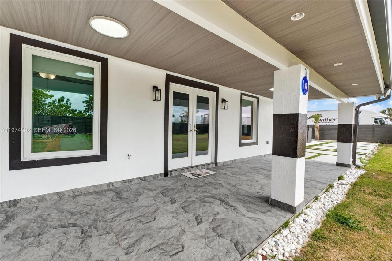 16405 SW 228th St , Unit 1, Miami, FL 33170 Photo