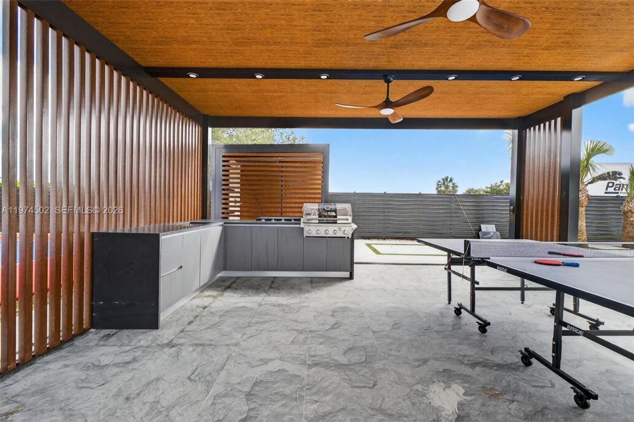 16405 SW 228th St , Unit 1, Miami, FL 33170 Photo