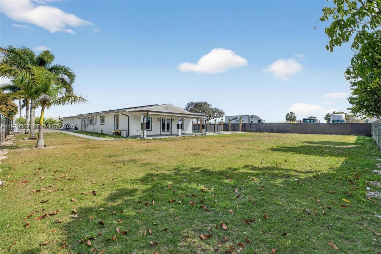 16405 SW 228th St , Unit 1, Miami, FL 33170 Photo