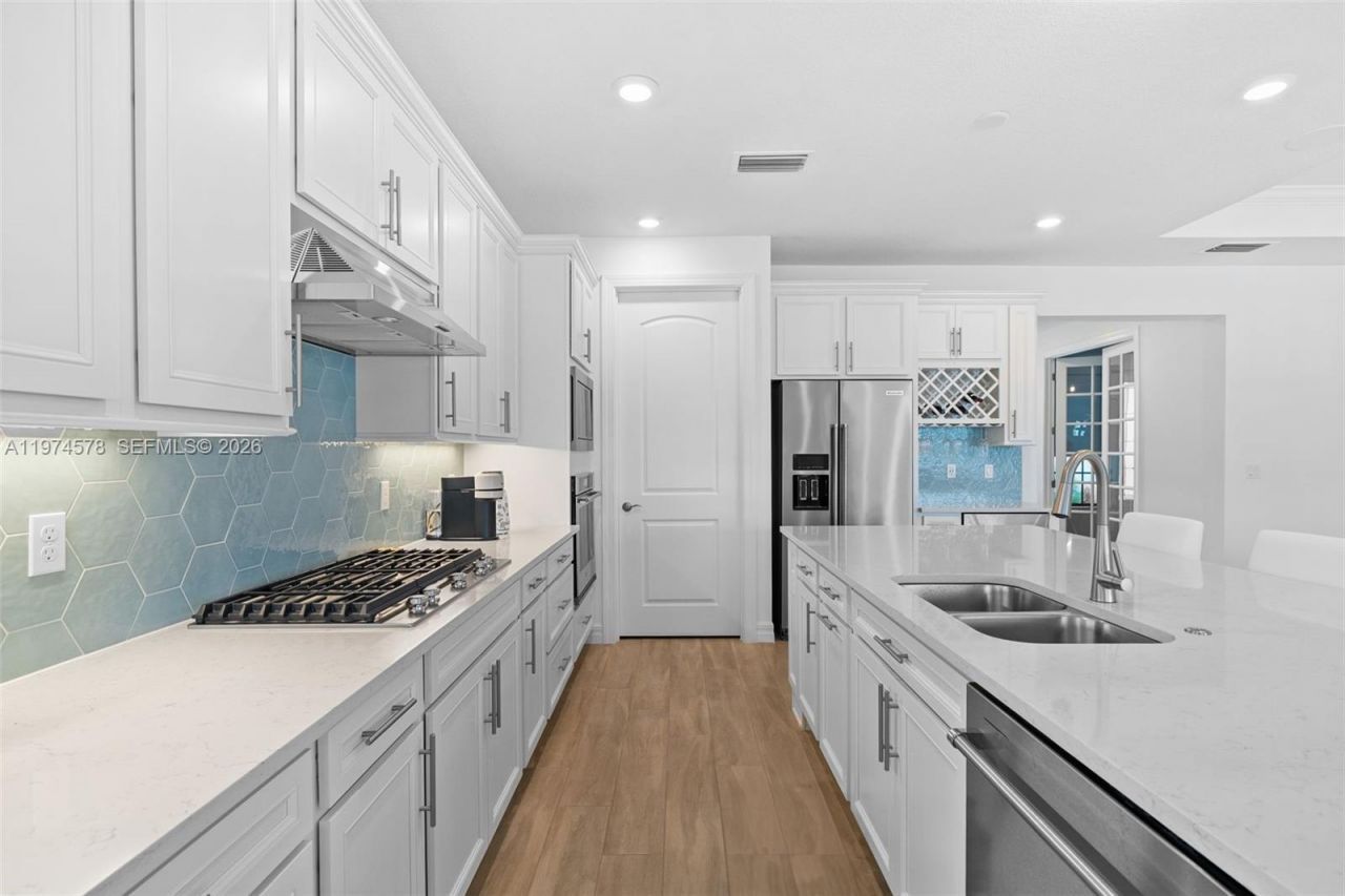 2715 Primrose Pl , Oakland Park, FL 33309 Photo