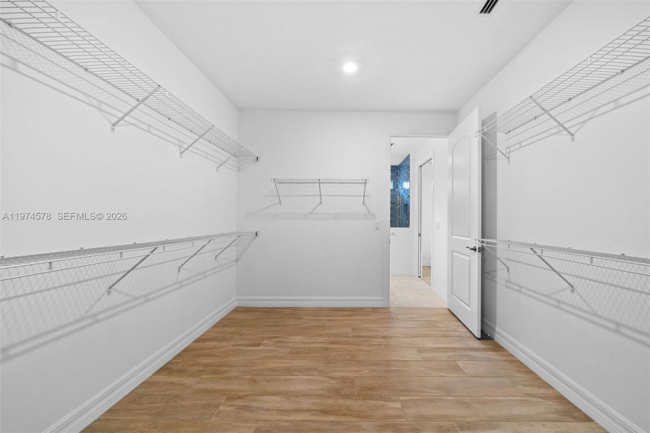 2715 Primrose Pl , Oakland Park, FL 33309 Photo