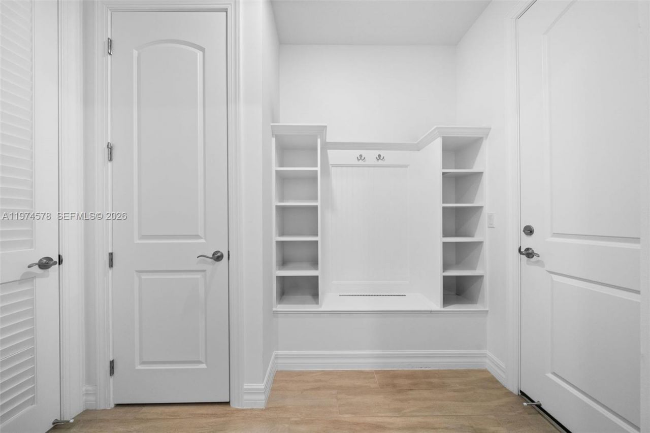 2715 Primrose Pl , Oakland Park, FL 33309 Photo