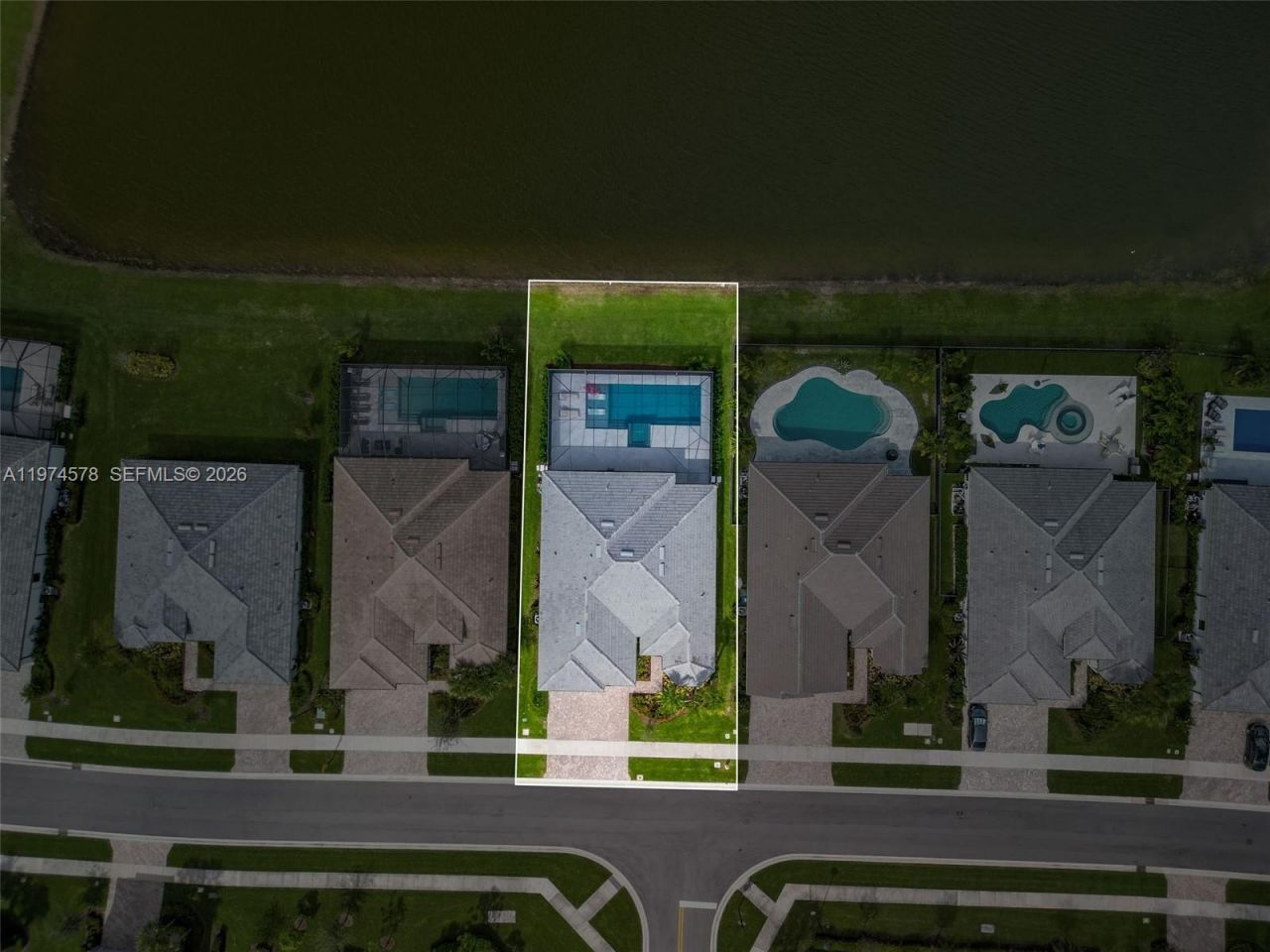 2715 Primrose Pl , Oakland Park, FL 33309 Photo