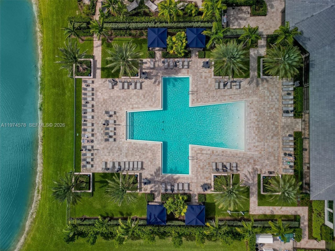 2715 Primrose Pl , Oakland Park, FL 33309 Photo