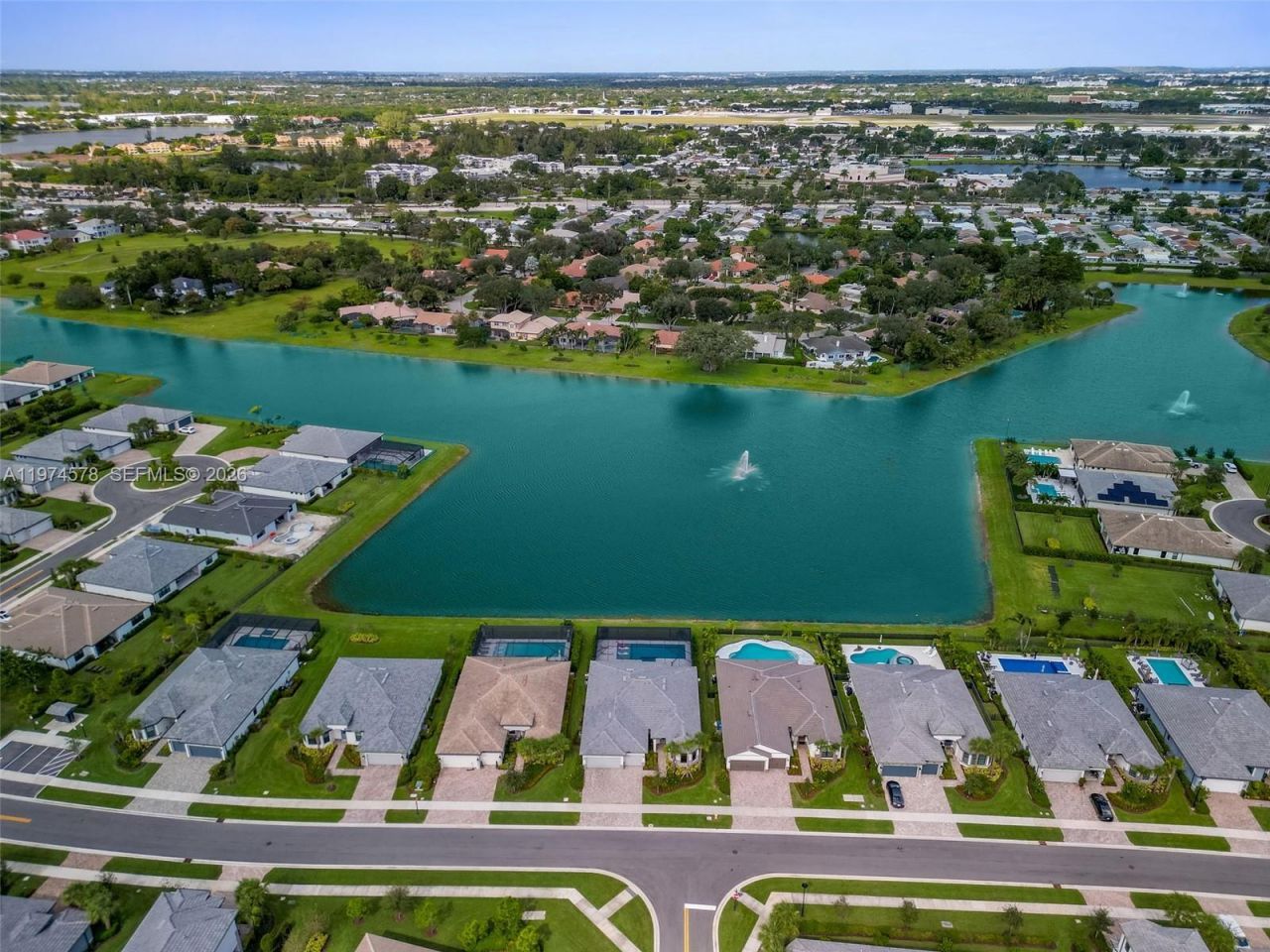 2715 Primrose Pl , Oakland Park, FL 33309 Photo