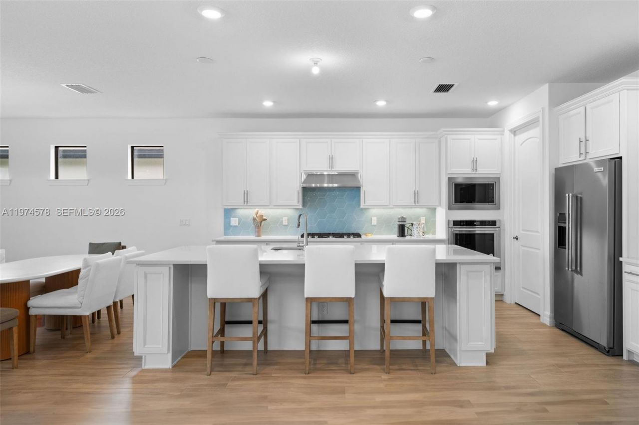 2715 Primrose Pl , Oakland Park, FL 33309 Photo