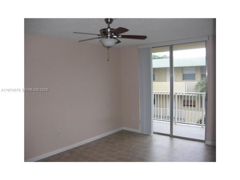 1801 S Treasure Dr, Unit 511, North Bay Village, FL 33141 Photo